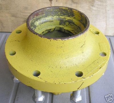 New john deere tractor hub a-R63556 - no 