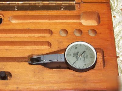 Brown & sharpe dial indicator in wooden box lot 1