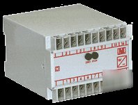 Multitek M100-XA4OK var transducer 3P3W 1MADC output