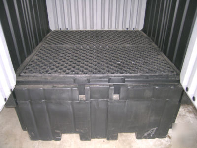 Pig ibc roll top 360 gal spill containment shed PAK902