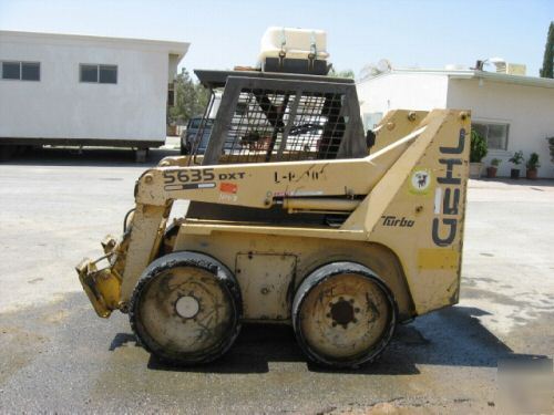 Gehl 5635 dxt hi flo skid steer loader deisel engine