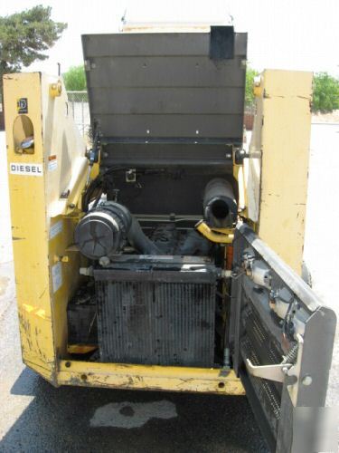 Gehl 5635 dxt hi flo skid steer loader deisel engine