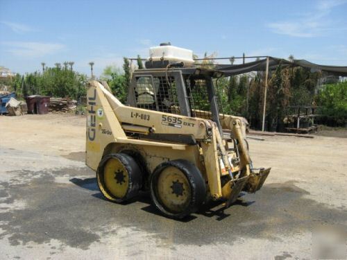 Gehl 5635 dxt hi flo skid steer loader deisel engine