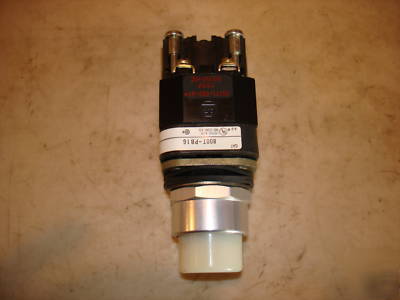 Cat #800T-PB16 allen bradley switch push button white 