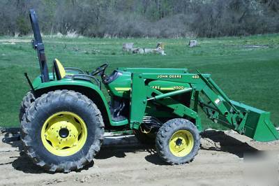 John deere 4500 4WD w/ loader 1665 hr