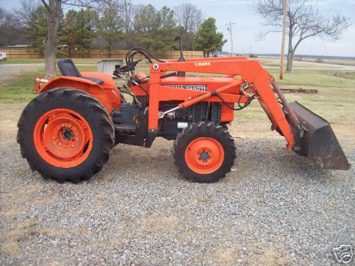 Kubota L245 dt 4X4 25HP diesel tractor w/ loader 