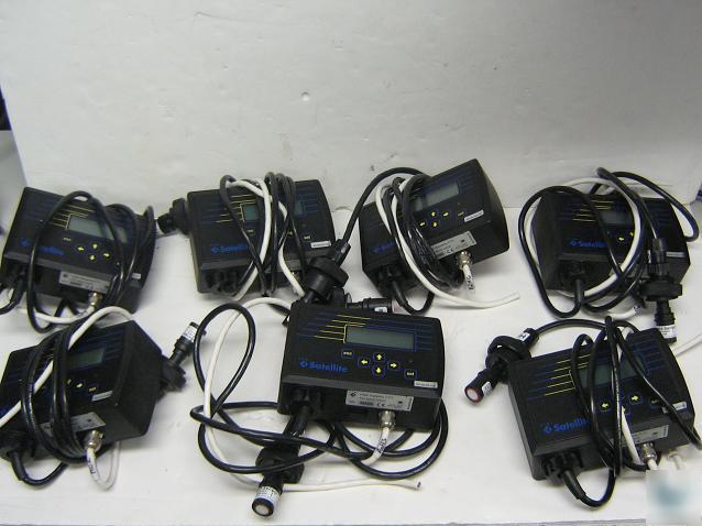 Lot of 7 atmi fmk satellite 9602-0400 gas monitors