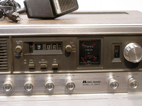 Midland model 13-898B home base transceiver w/mic 