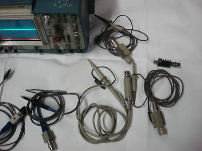 Tektronix 455 15 mhz 2 channel oscilloscope w/ 8 leads