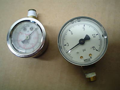 Two 2 duro-united 15-400FG-01L-0/15 liquid filled gauge