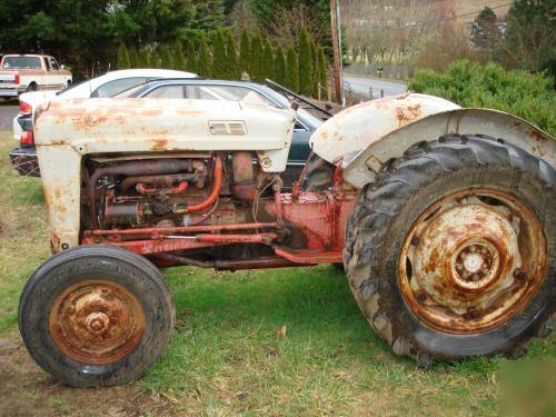 1950's era ford power master 800 series tractor