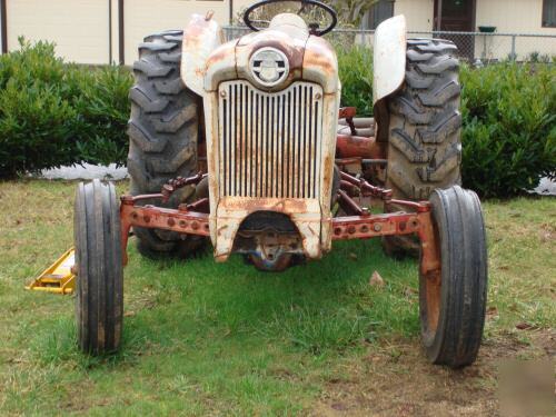 1950's era ford power master 800 series tractor