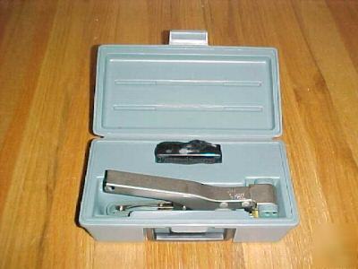 Amp vs-3 230971 hand crimp splicing tool kit with case