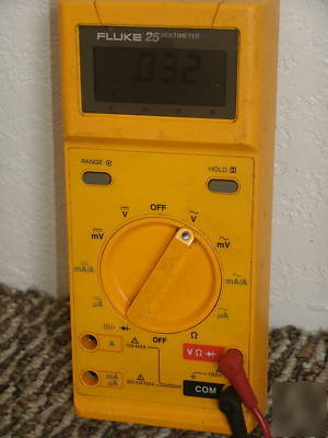 Fluke 25 rugged ddm digital multimeter W2 leads 