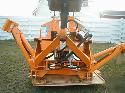 New taylor way 766 series backhoe attachment