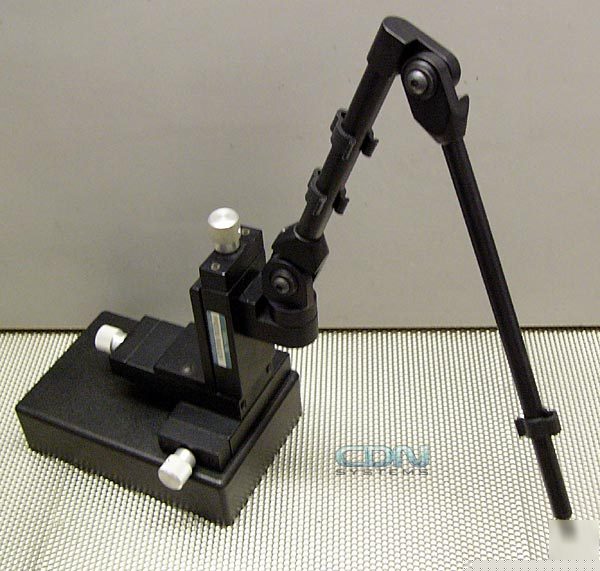 Tektronix PPM203B micromanipulator with articulated arm
