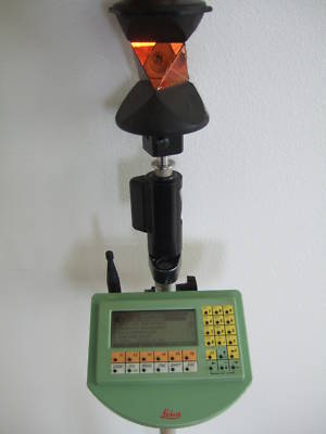 Leica tcrp tcra 1105 + prismless robotic total station