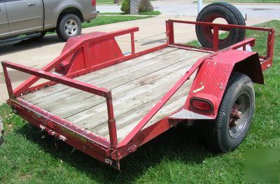 Single axle utility trailer 5' x 8'