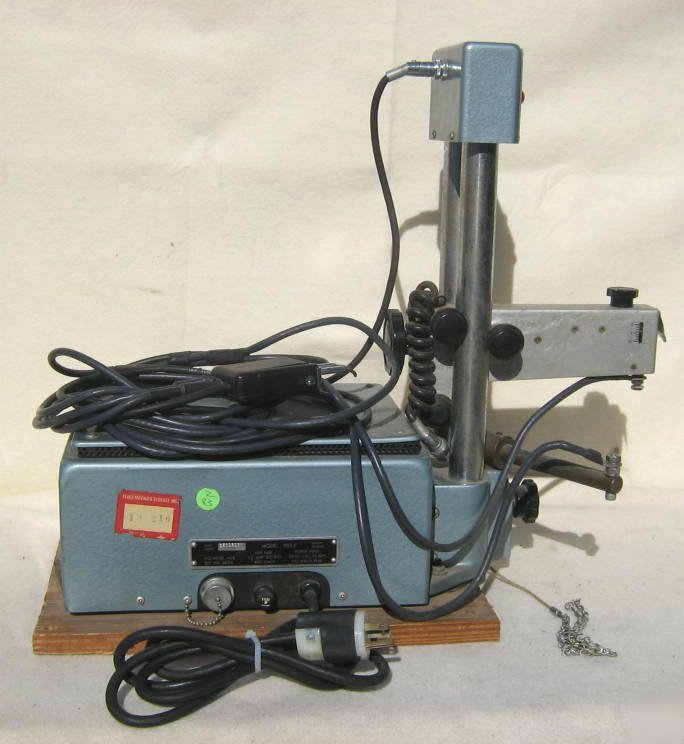 Weldmatic 1015-c spot welder welding machine