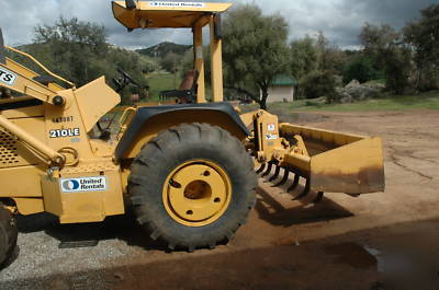 John deere 210LE 4WD skip loader skiploader 2500 hrs