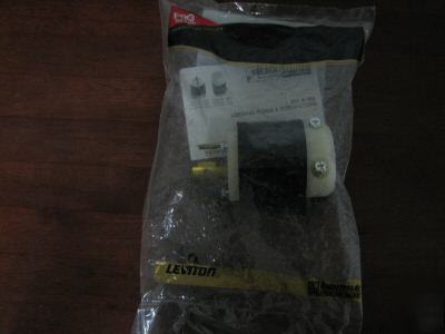 Leviton locking plug 20A - 125V