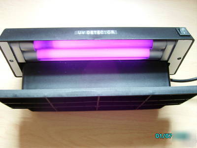 New ultra violet counterfeit currency detector 