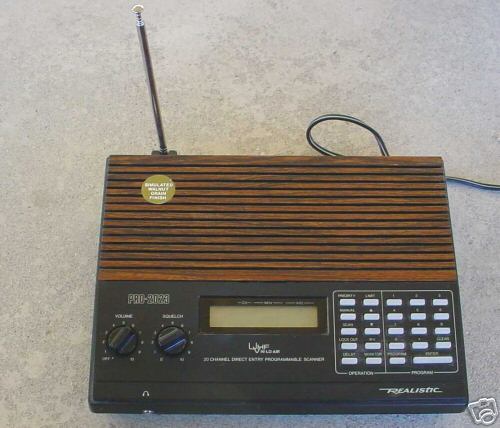 Realistic - radio shack pro-2023, police radio scanner