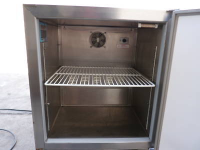 Silver king SKF27B under counter freezer,used,works GR8