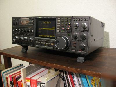 Icom ic-781 hf transciever