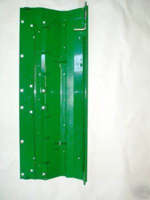 John deere hydrostatic drive cotton pickers doors