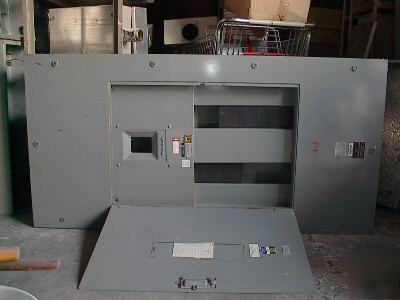 Square d 225 amp 480V main breaker i-line panelboard