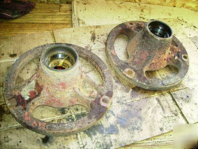 400 farmall tractor front wheel hub