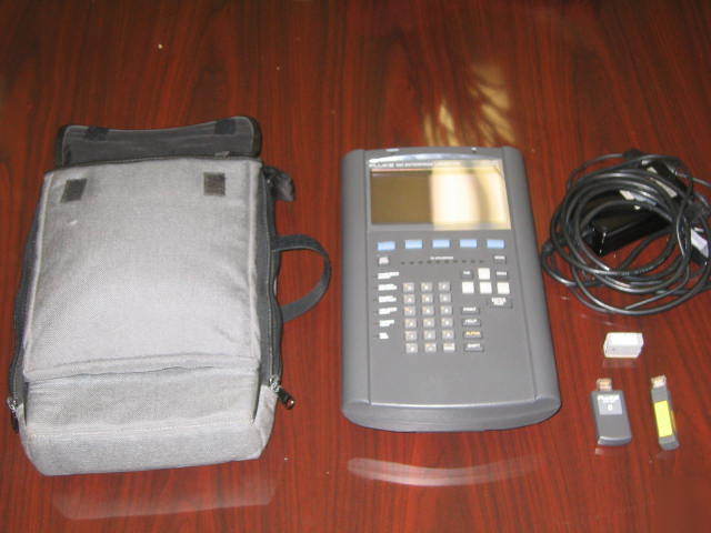 Fluke 685 ethernet token ring lan meter lanmeter w case