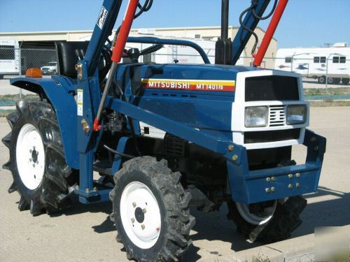 Mitsubishi 17HP 3CYL 4X4 tractor & loader low 