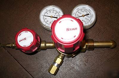 Prostar gas praxair pressure regulator