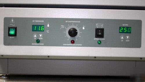 Vwr benchtop shaking incubator model 1575, mint 