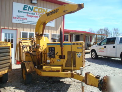 2001 vermeer 1230A brush chipper