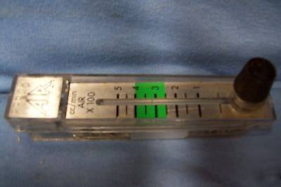 Air system flowmeter/ 0-5 cc/min air x 100 /used /nice 