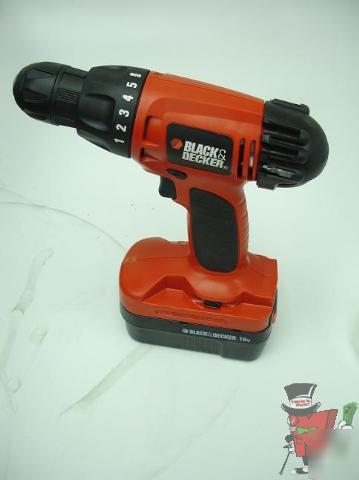 Black & decker 18 volt 3 piece set with stud finder