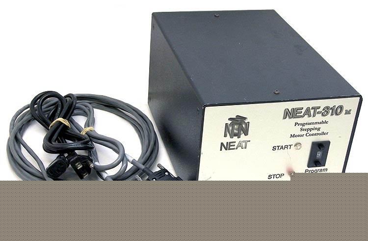 Neat programmable stepping motor controller stepper