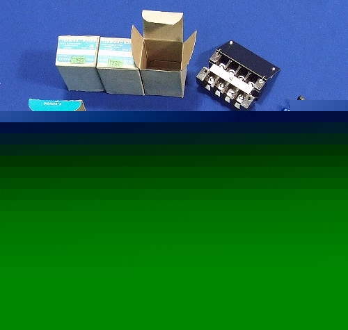 New lot of 13 wiring terminal blocks 2X2 4X2 8X2 16X2 