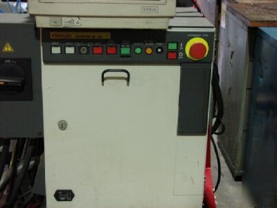 Fanuc M16I RJ3 cnc robot 