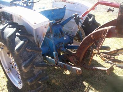 Ford 1000 compact diesel tractor