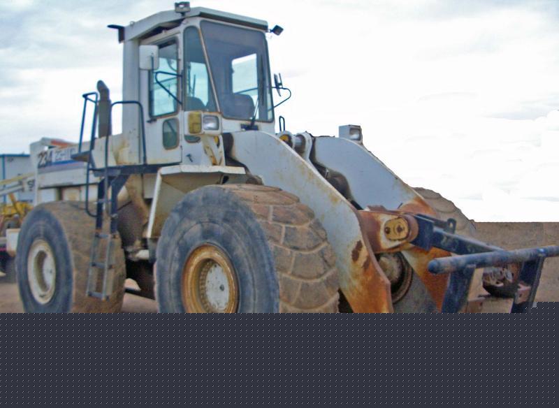 Komatsu wa 500 wheel loader rail car mover mine digger 