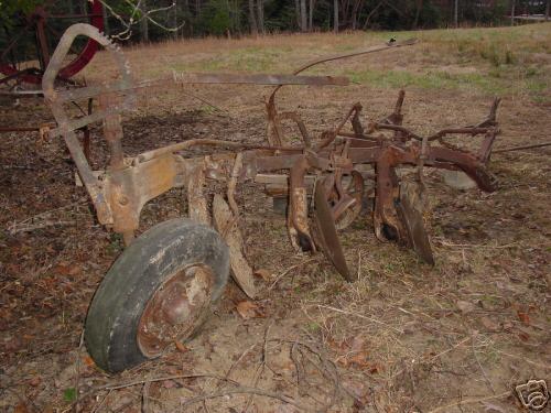 International (farmall) three bottom disc plow
