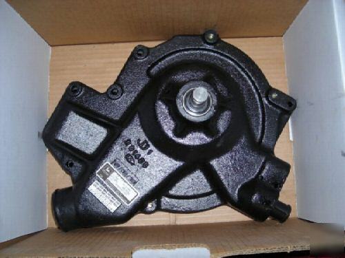 John deere water pump TY6758 RE20022 SE500916 
