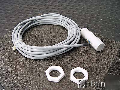 Rechner sensor capacitance switch ias-30-23-n-M22-ptfe