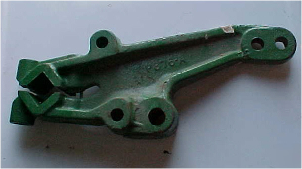 New rh arm john deere 800 hitch (3 point) 