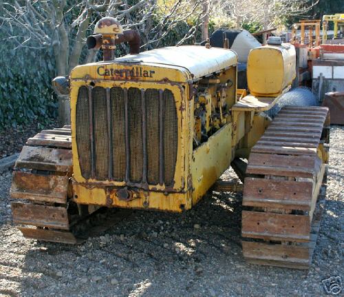 Caterpillar D4 crawler tractor