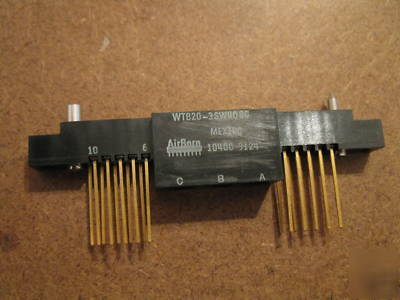 New - electrical receptacle connector - p/n # 425572-2